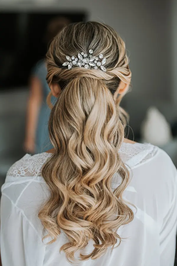 Bridal Hair look 10 by Sara Tamargo Makeup & Hair