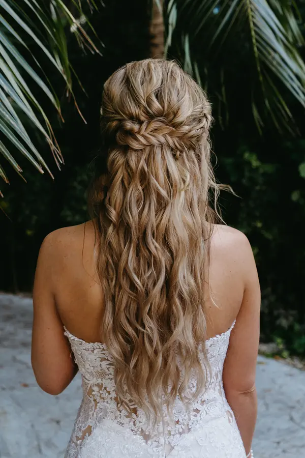 Bridal Hair look 11 by Sara Tamargo Makeup & Hair